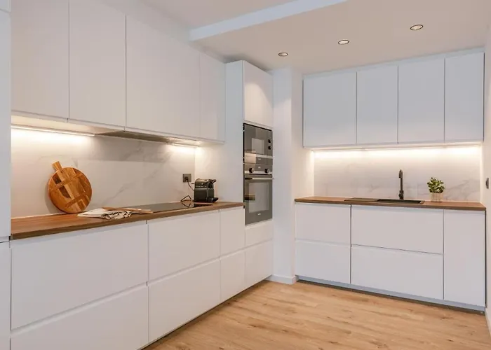 Ilo - Met 2 Slaapkamers Daire Oostende