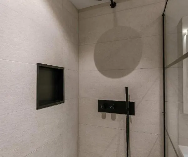 Daire Ilo - Met 2 Slaapkamers *